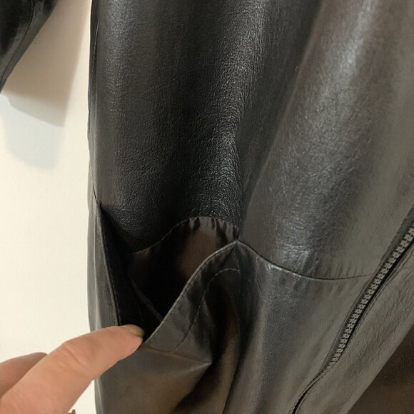 Women's Black Leather Jacket - Picture 4 of 7